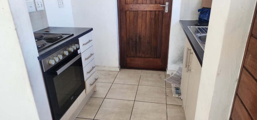 2 Bedroom Property for Sale in Rocklands Western Cape